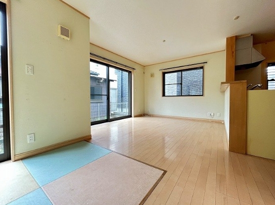 相模原市緑区原宿5丁目の中古戸建てのダイニングの写真