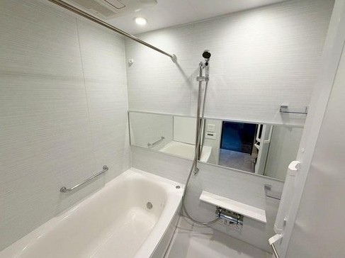 相模原市緑区橋本3丁目の中古マンションのバスルームの写真