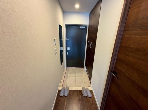 相模原市緑区橋本3丁目の中古マンションの玄関の写真