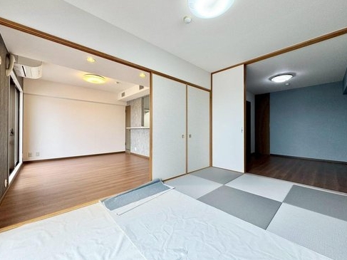 相模原市緑区東橋本2丁目の中古マンションの和室の写真