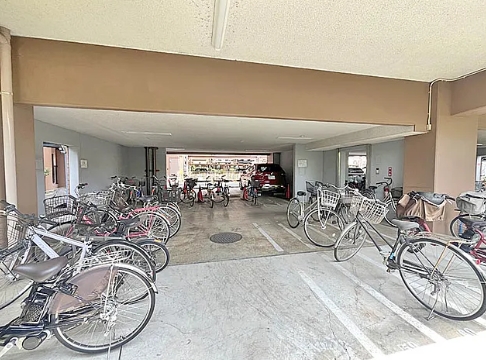 相模原市南区鵜野森1丁目の中古マンションの共用部分の写真