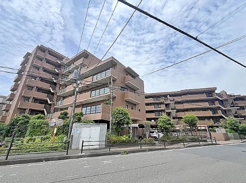 相模原市南区鵜野森1丁目の中古マンションの外観の写真