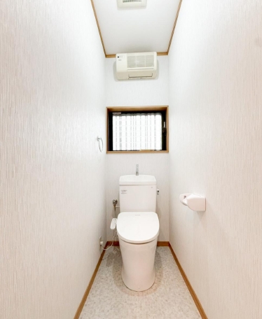 相模原市南区若松6丁目の中古戸建てのトイレ1fの写真