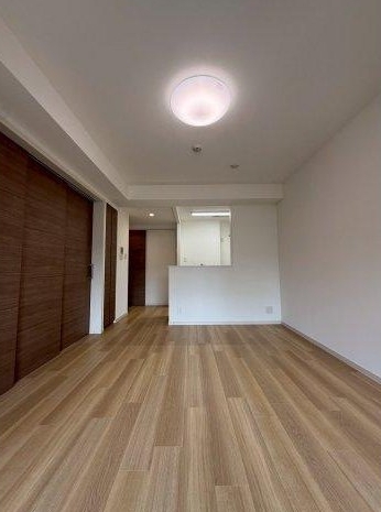 町田市原町田2丁目の中古マンションのダイニングの写真