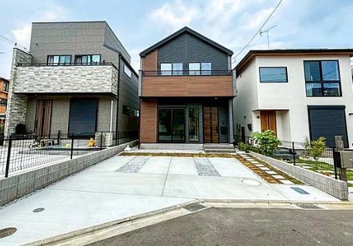町田市本町田の新築戸建の外観の写真
