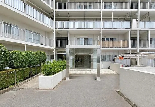 町田市南町田3丁目の中古マンションの共用部分の写真