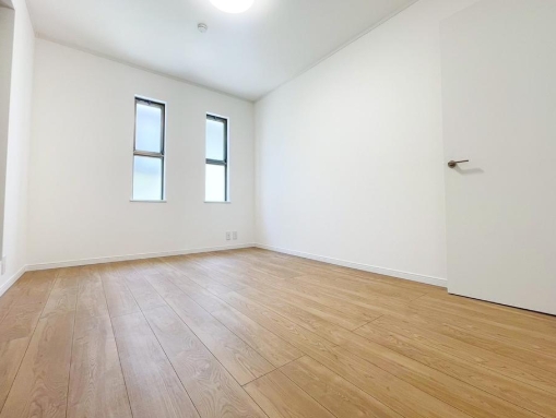 町田市南大谷5丁目の中古戸建ての洋室2の写真