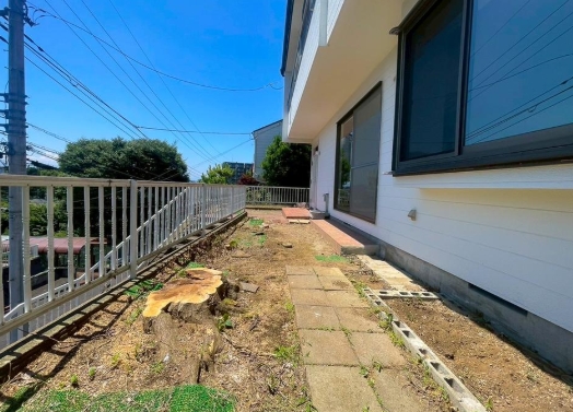 町田市南大谷5丁目の中古戸建ての庭の写真