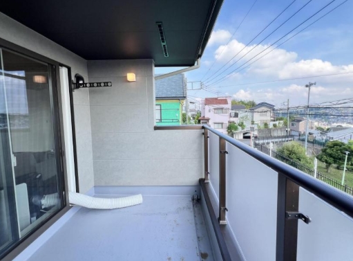 町田市大蔵町の新築戸のバルコニーの写真