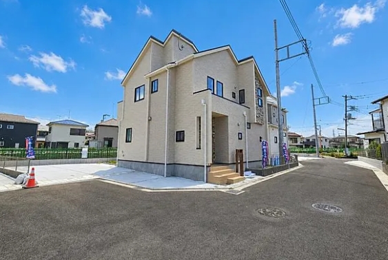 町田市小山町の新築戸建の2号棟の外観の写真