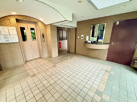 町田市小山町の中古マンションの共用部分の写真