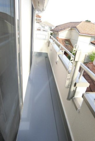 町田市小山町の中古戸建てのバルコニーの写真