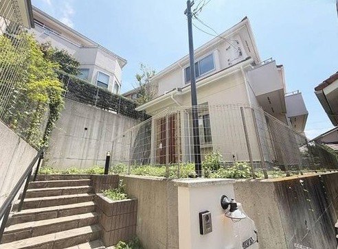 町田市小山町の中古戸建ての外観の写真