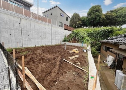 町田市真光寺1丁目の新築戸の2号棟の外観の写真