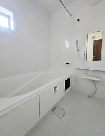 町田市真光寺2丁目の新築戸の1号棟のバスルームの写真