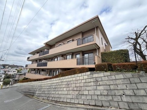 町田市玉川学園5丁目の中古マンションの外観の写真