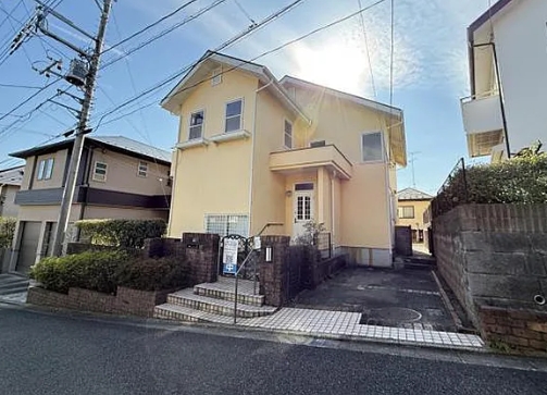 町田市常盤町の中古戸建ての外観の写真