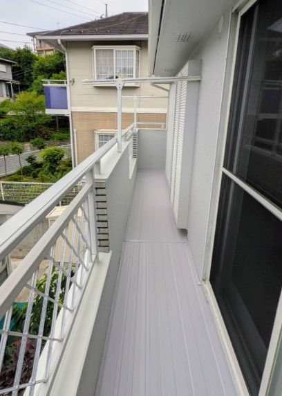 町田市つくし野4丁目の中古戸建てのバルコニーの写真