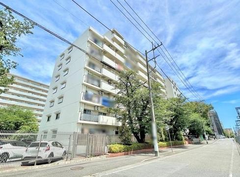 相模原市南区上鶴間7丁目の中古マンションの外観の写真