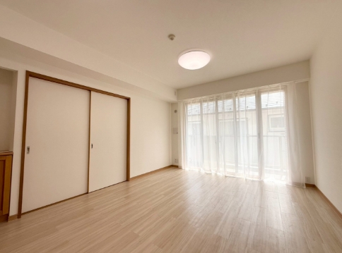 相模原市南区相南1丁目の中古マンションのリビングの写真