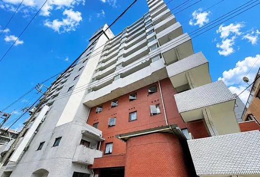 八王子市台町4丁目の中古マンションの外観の写真