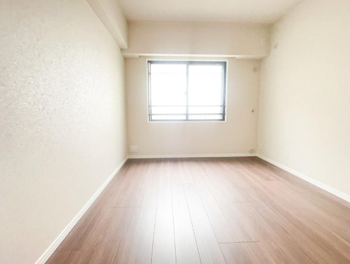 八王子市狭間町の中古マンションのリビング2の写真