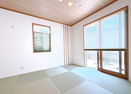 八王子市堀之内の中古戸建ての和室の写真