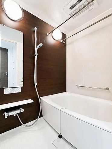 八王子市堀之内2丁目の中古マンションのバスルームの写真