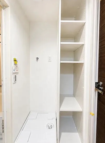 八王子市堀之内2丁目の中古マンションの洗濯機置場の写真