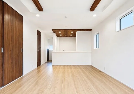 八王子市石川町の新築戸建ての3号棟のダイニングの写真