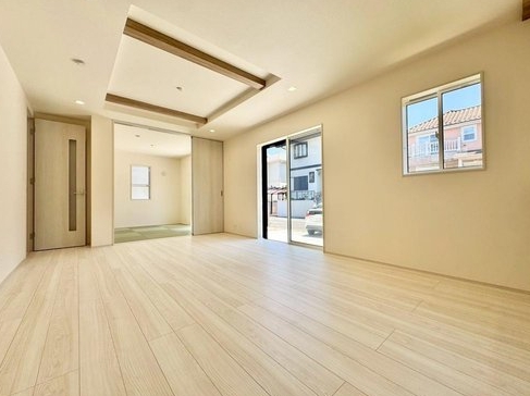 八王子市北野台1丁目の新築戸建てのリビングの写真