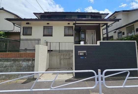 八王子市北野台3丁目の中古戸建ての外観の写真