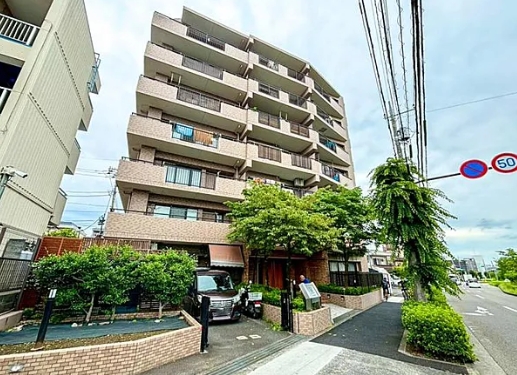 八王子市越野の中古マンションの外観の写真