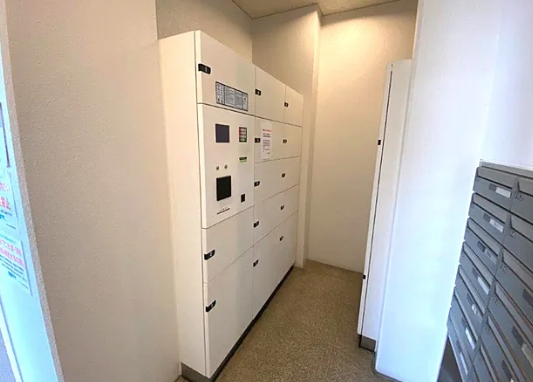 八王子市松木の中古マンションの共用部分の写真