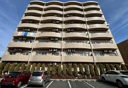 八王子市松木の中古マンションの外観の写真