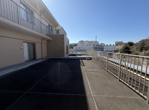 八王子市南大沢1丁目の中古マンションのバルコニーの写真