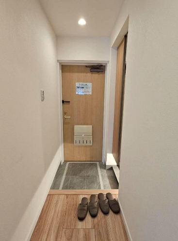 八王子市南大沢2丁目の中古マンションの玄関の写真