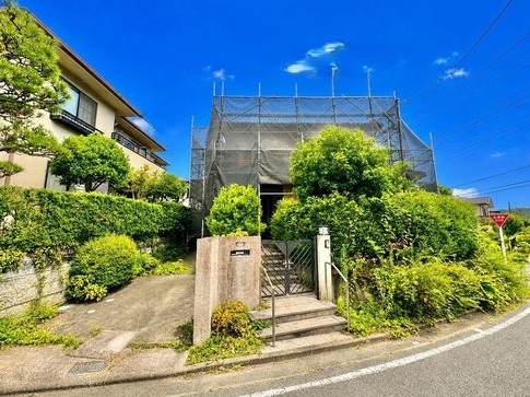 八王子市元八王子町2丁目の中古戸建ての外観の写真