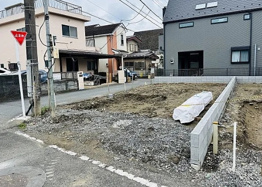 八王子市元横山町3丁目の新築戸建ての2号棟の外観の写真