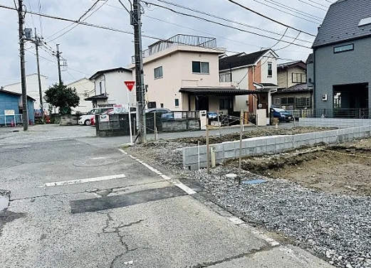 八王子市元横山町3丁目の新築戸建ての2号棟の外観の写真