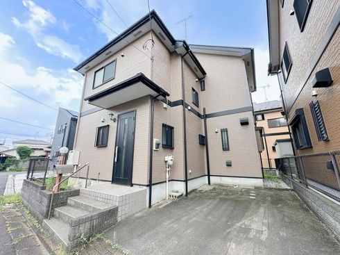 八王子市中野上町3丁目の中古戸建ての外観の写真