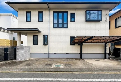 八王子市南陽台3丁目の中古戸建ての外観の写真