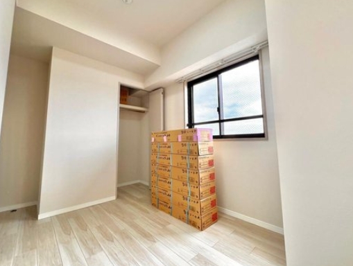 八王子市追分町の中古マンションの洋室3の写真