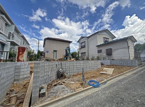八王子市散田町4丁目の新築戸建ての外観の写真