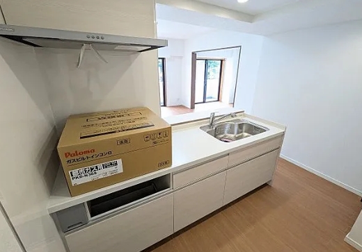 八王子市散田町5丁目の中古マンションのキッチンの写真