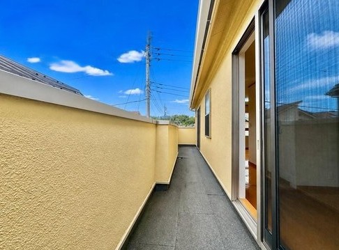 八王子市城山手1丁目の中古戸建てのバルコニーの写真