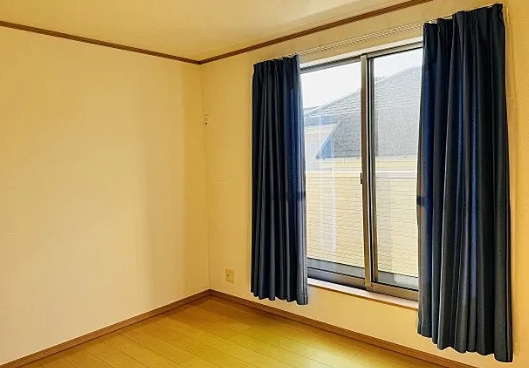 八王子市館町の中古戸建ての洋室3の写真