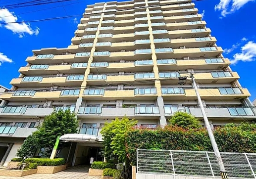 八王子市寺町の中古マンションの外観の写真