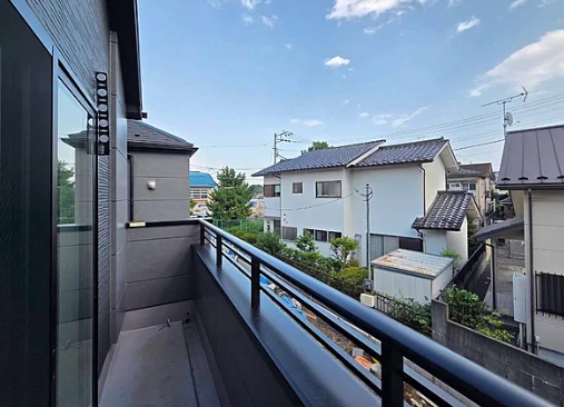 八王子市上野町の新築戸建て2号棟のバルコニーの写真