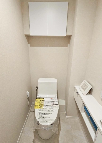 八王子市鑓水2丁目の中古マンションのトイレの写真